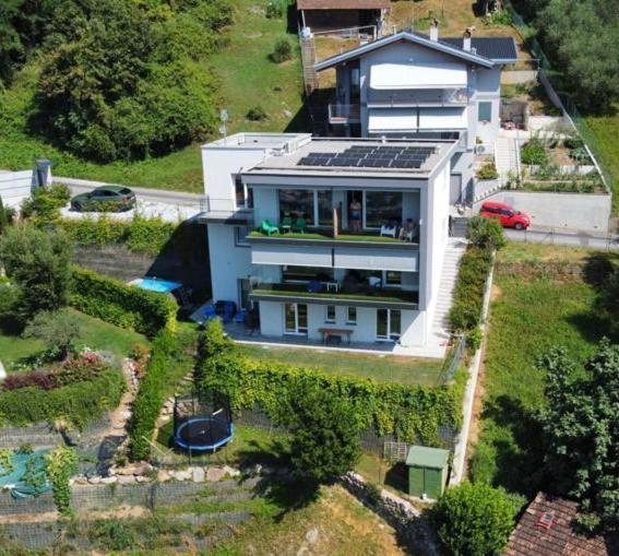 Il Cubo Di Anja Home Of Amazing View Pisogne Bagian luar foto